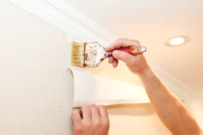 Pose de papier peint à Quilly — revêtements muraux et toiles de verre